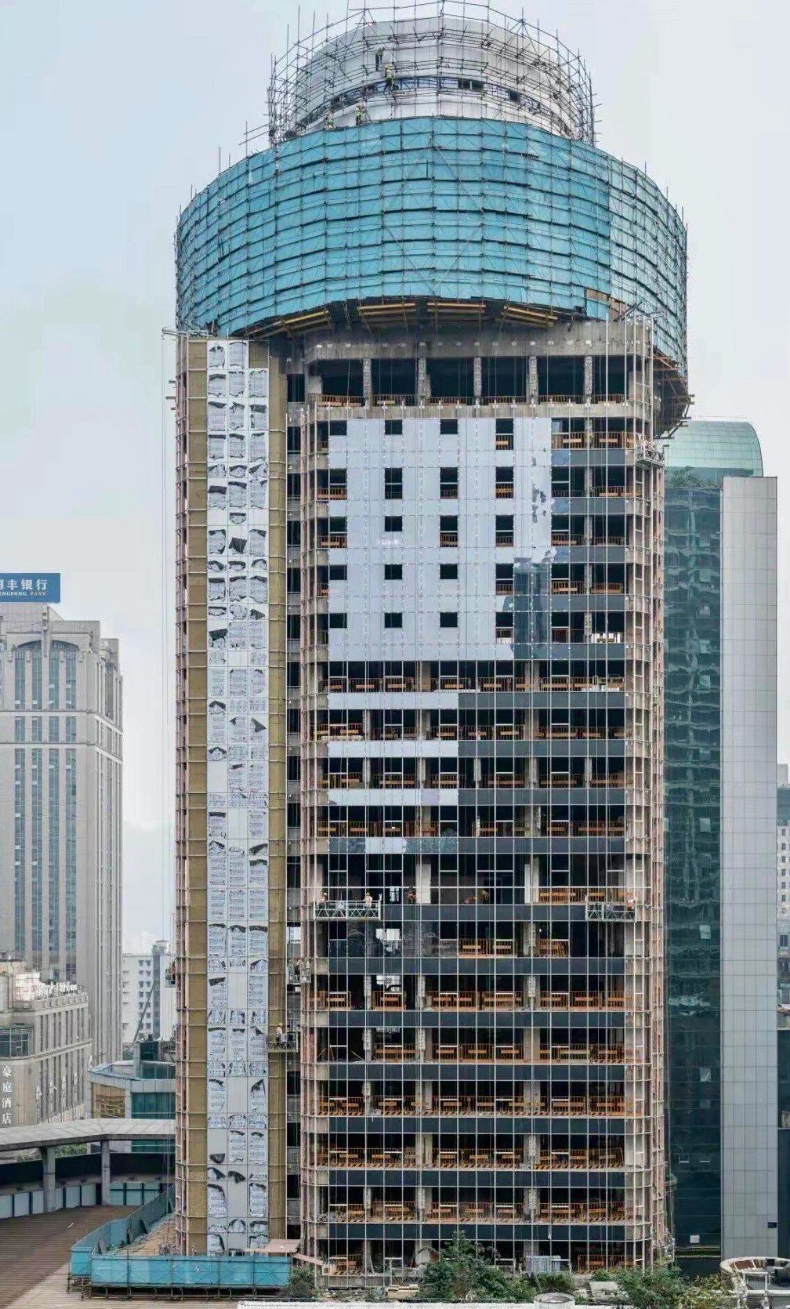 亚洲旗舰店|重庆首家moxy酒店进展迅速91 前身渝都大酒店 改造后会