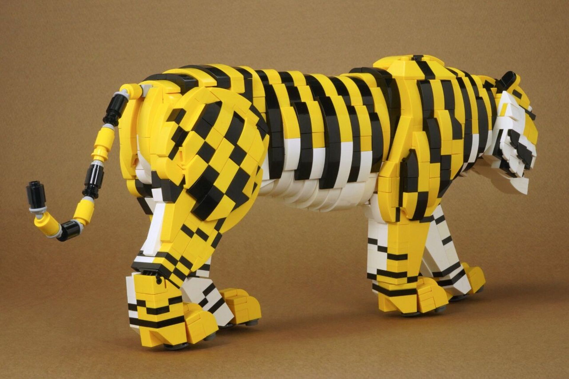 《虎虎生威》大神玩乐高moc,超可爱的一只老虎,身体曲线超自然02