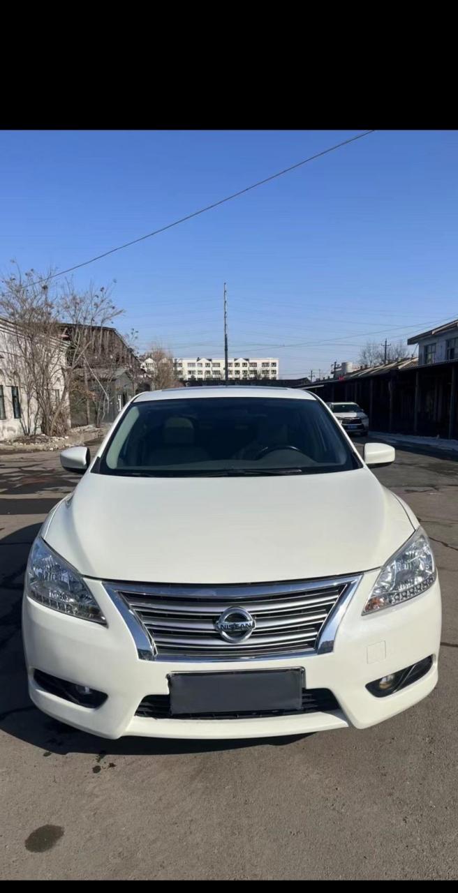 13年3月 尼桑轩逸 1.