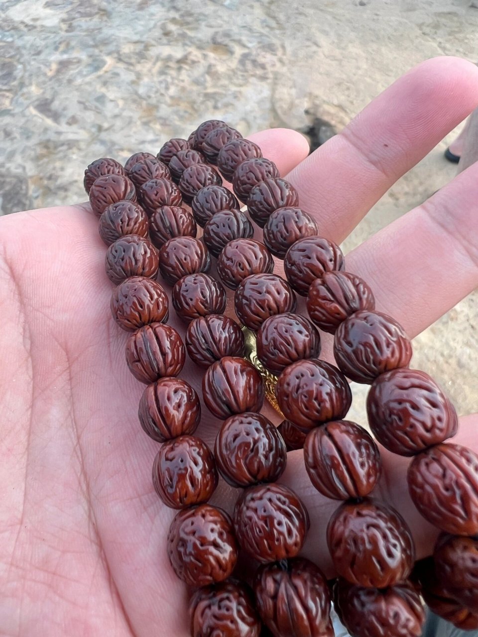 小桃核108 盘出来了 图片最后是最开始的样子