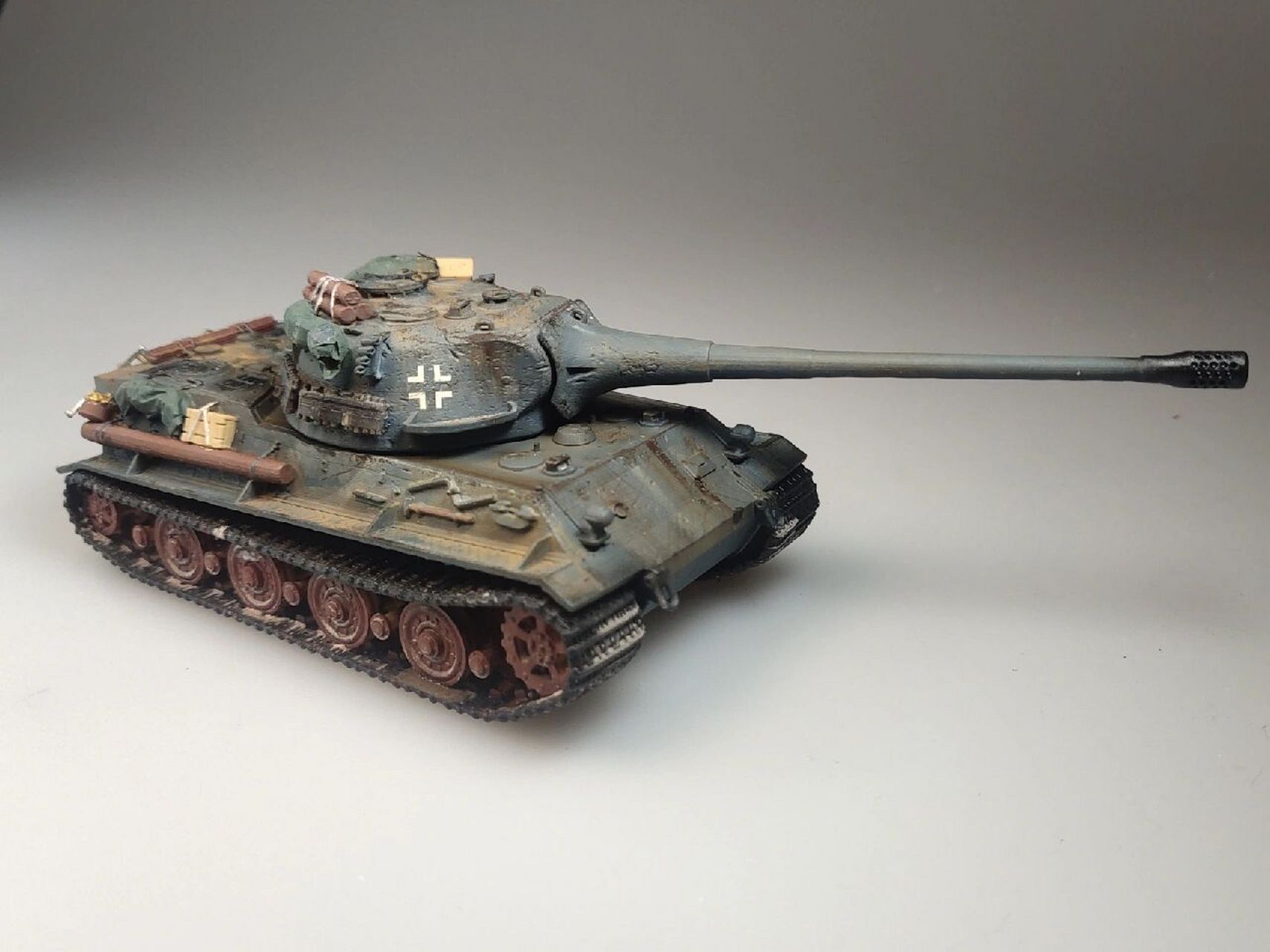 二战德国重型坦克双合集      德国后期狮式坦克和128毫米歼击车,虽然