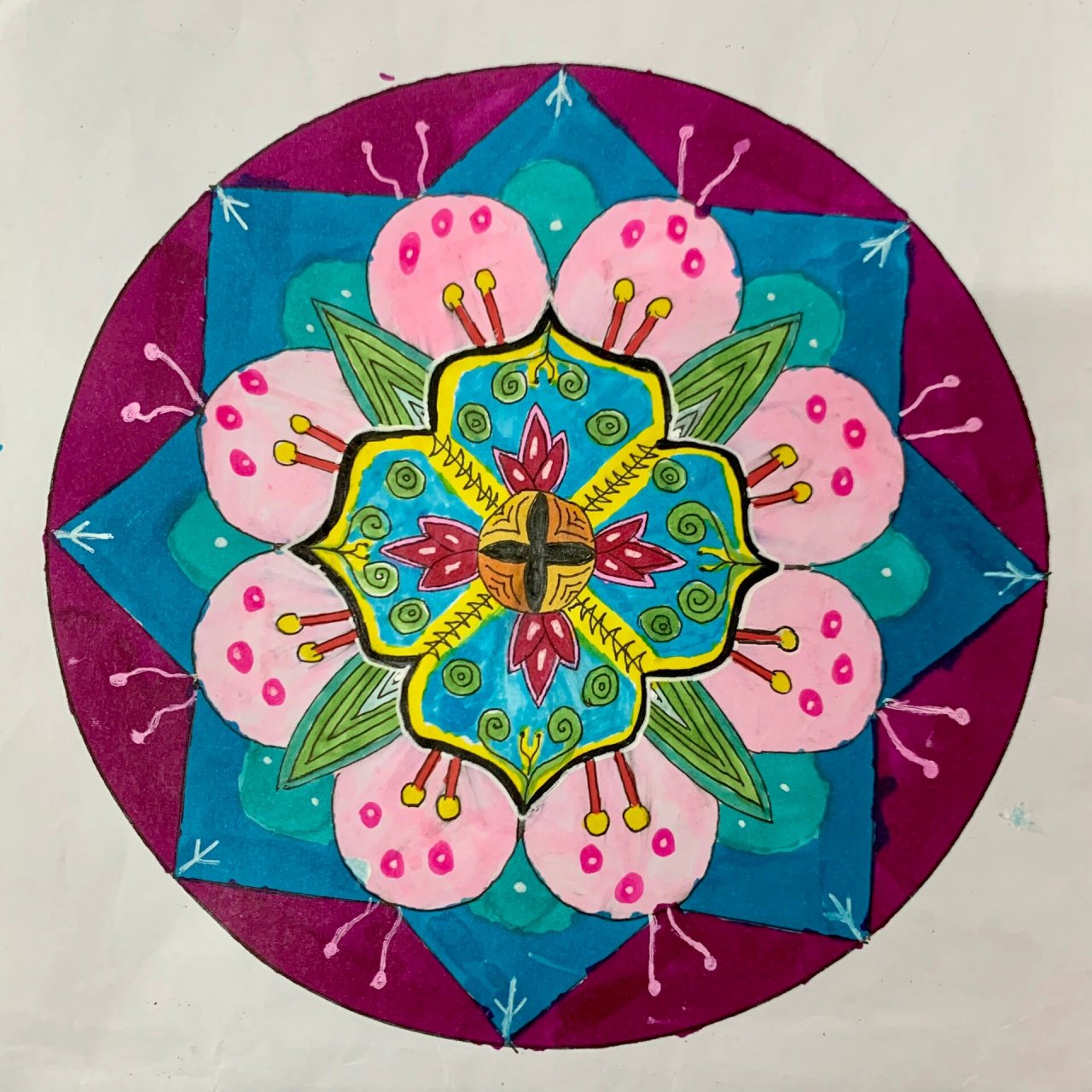 初中美术《扮靓生活的花卉纹样》作业分享2 初一孩子们的作业,太漂亮