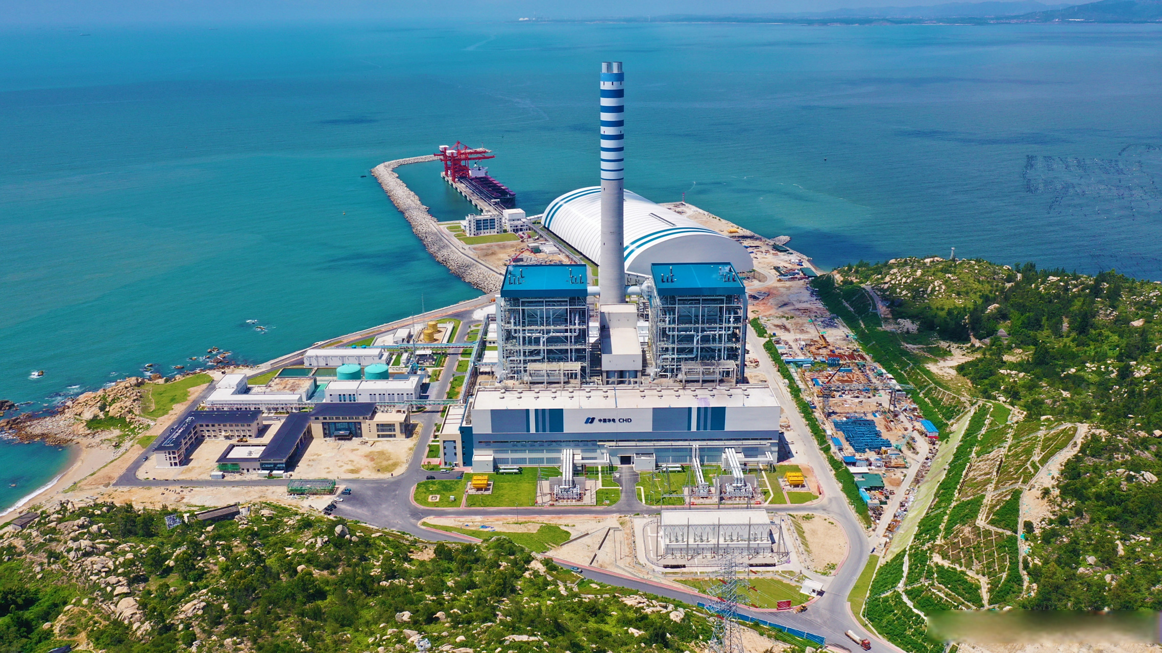 【中国华电集团有限公司装机规模突破2亿千瓦标志工程,汕头华电发电