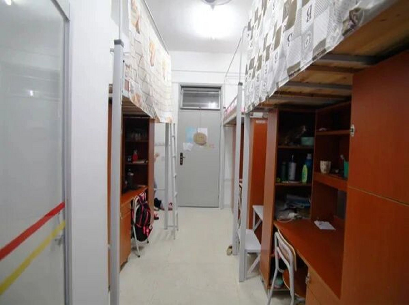 分享大专宿舍环境(福职,船政,福信)速来 1-3张福职 学生公寓有六人间