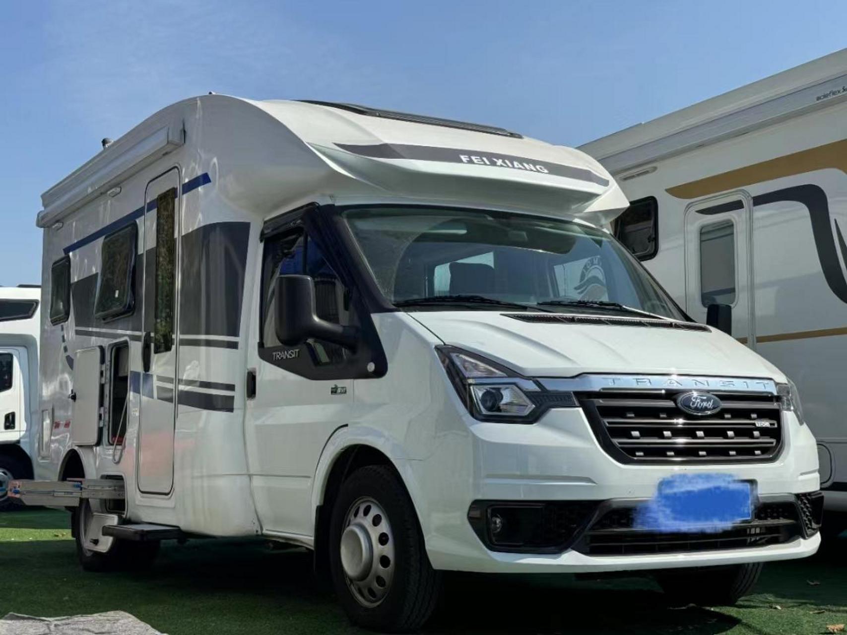 最新到店飞翔福特巡疆者pro小额头房车,2023年5月上牌,安全行驶3千