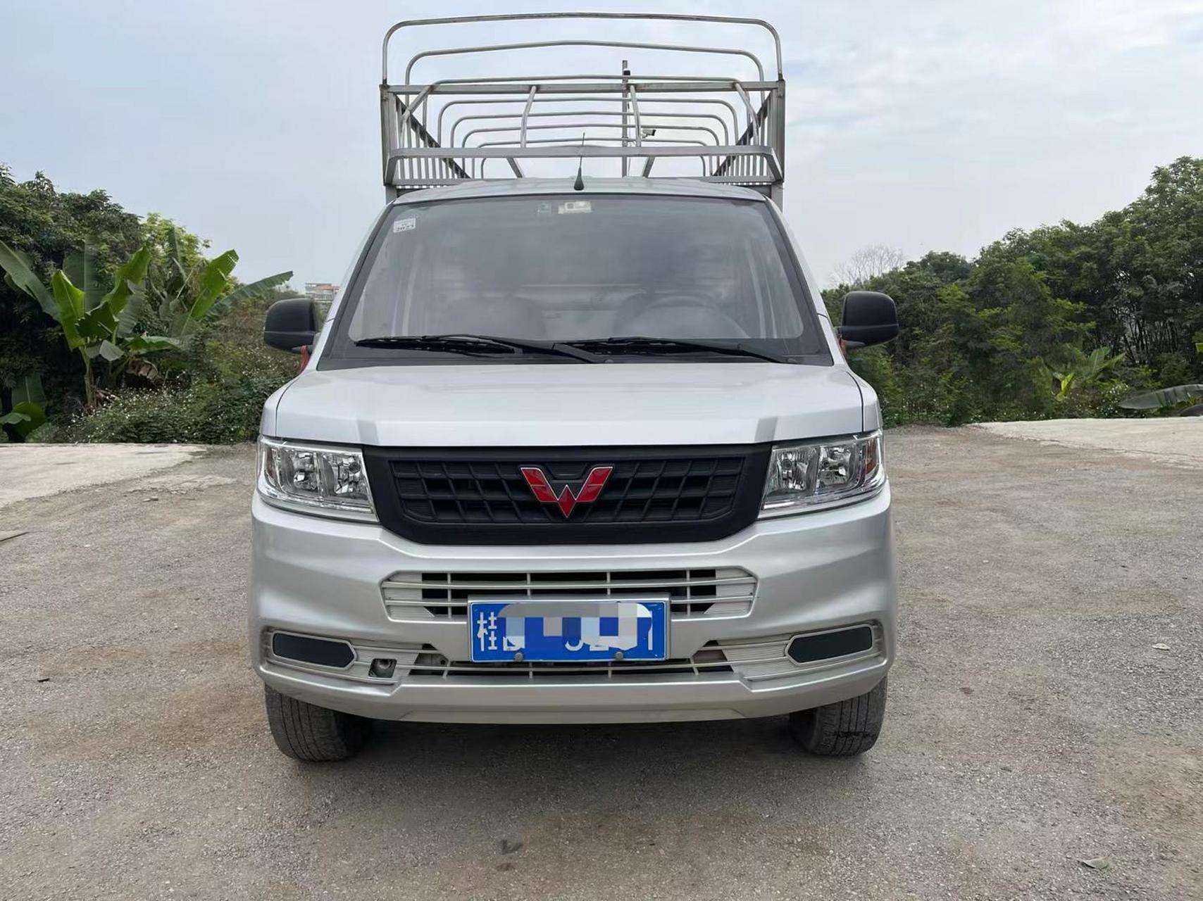 五菱轻卡.2021年五菱新卡1.