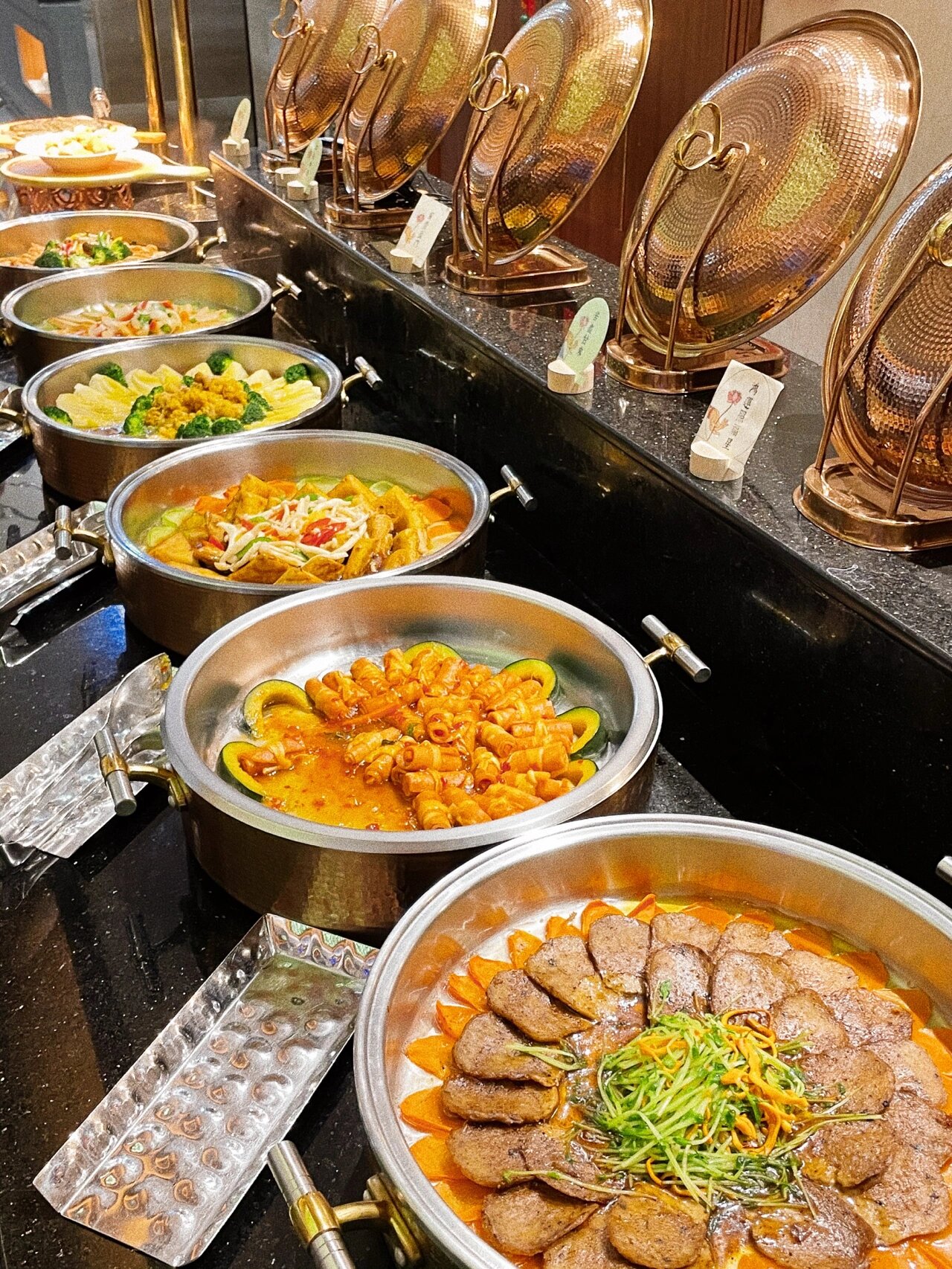 广州大佛寺的素食自助餐真是让我大开眼界!