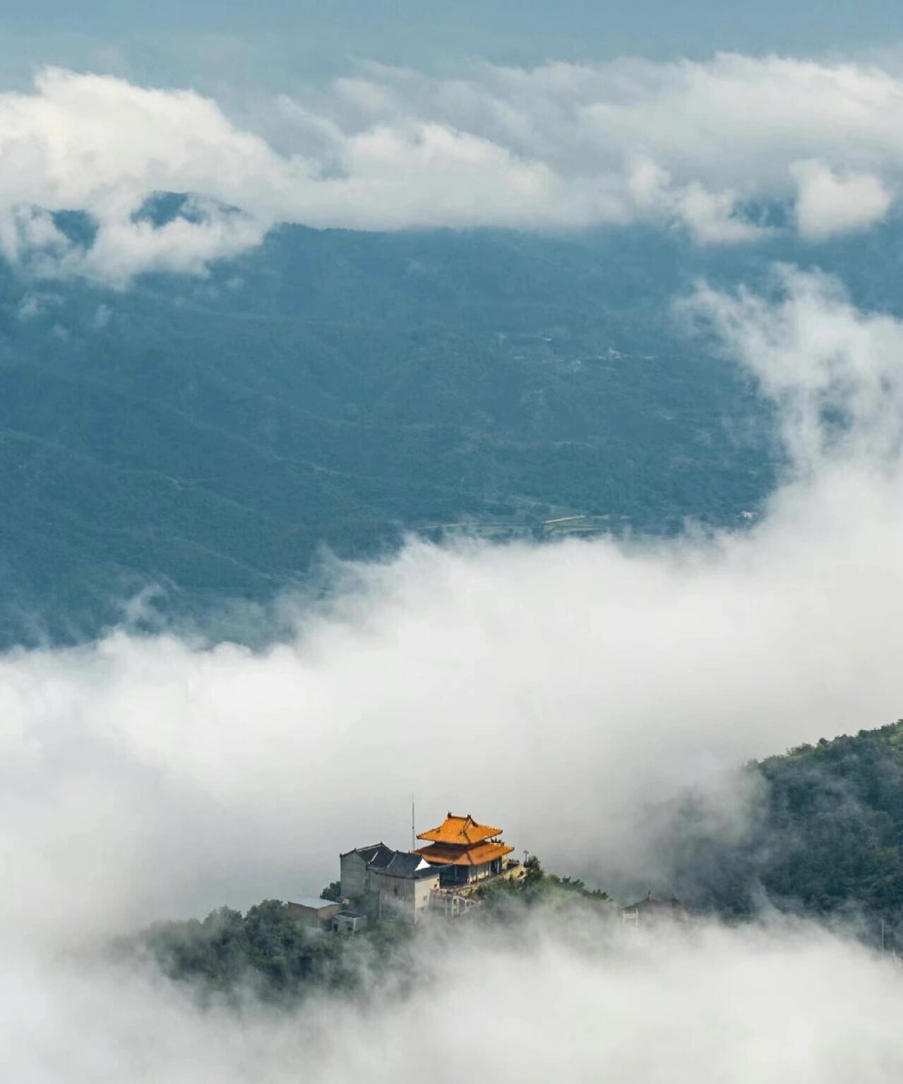武汉黄陂五a景区木兰山这个美丽的旅游胜地由三个独特而迷人的部分