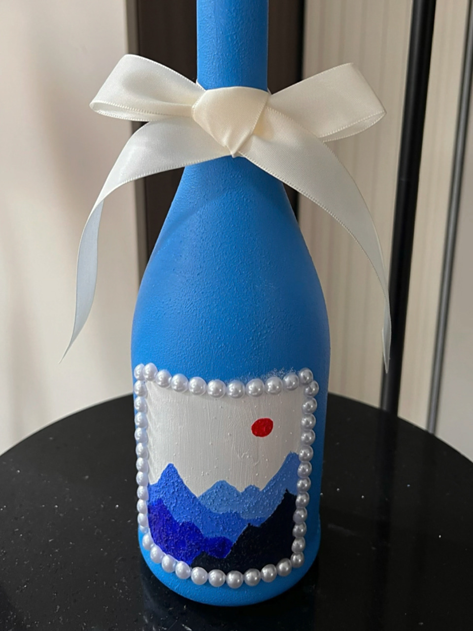 瓶子丙烯画 | "人类在浪漫里虚构此生" 临摹来自