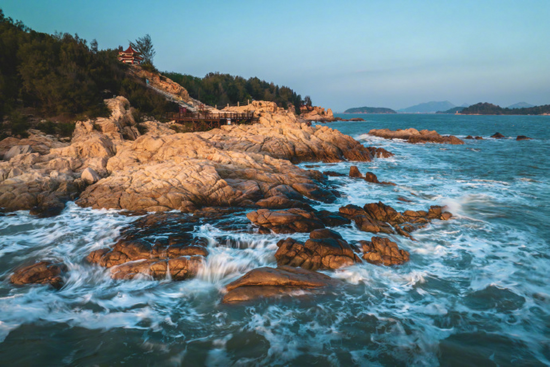 【旅行中国】形似蝴蝶的漳州市东山岛,位于福建省南部沿海,东临台湾