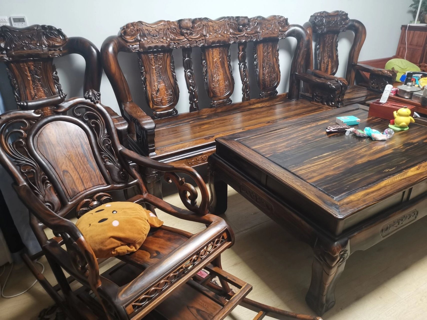 苏拉威西条纹乌木摇椅,躺椅 条纹乌木躺椅,摇椅,材质:国标红木条纹