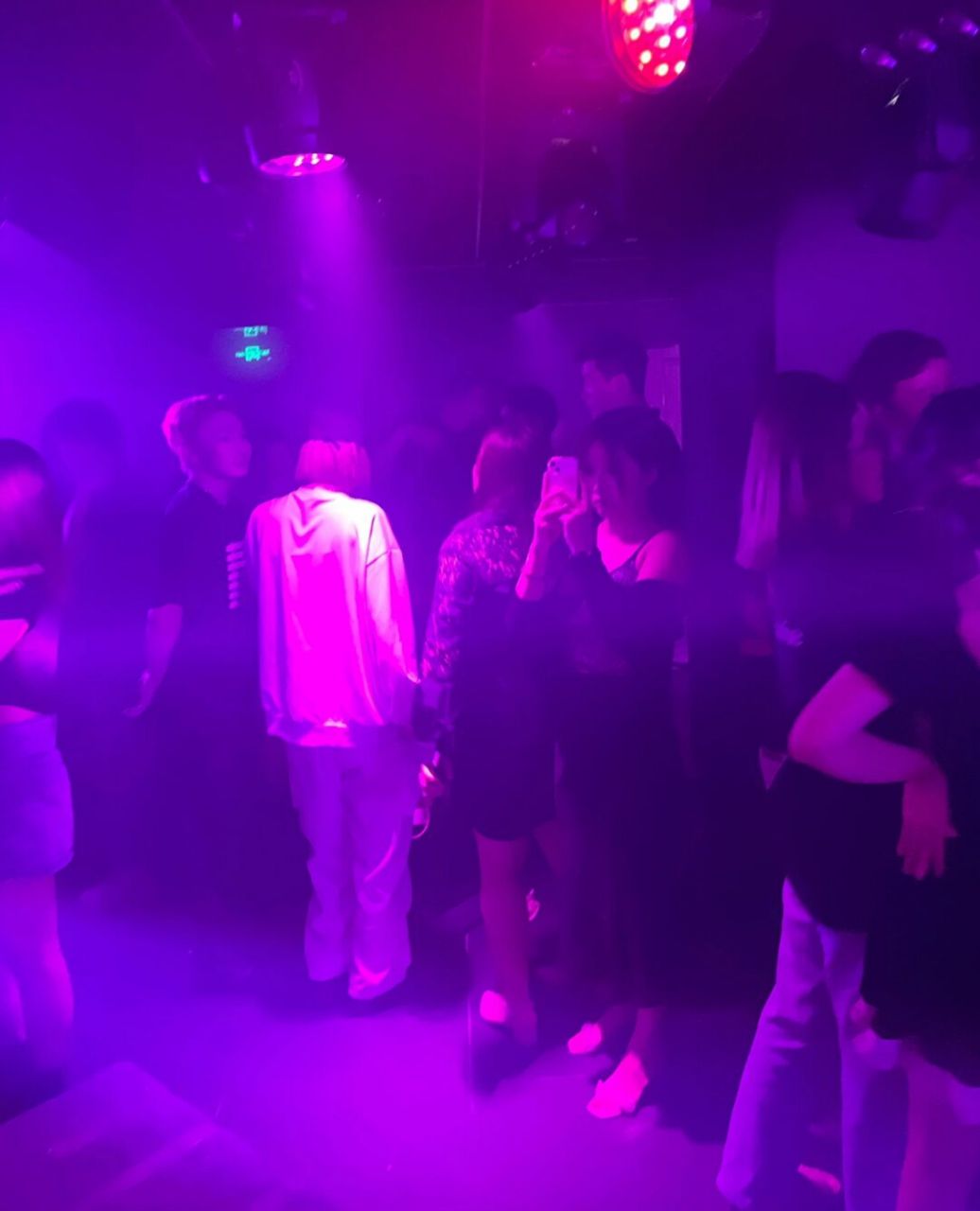 浙江省杭州市上城区菩提寺路1号(龙翔桥地铁站a口附近~) 门店:etclub