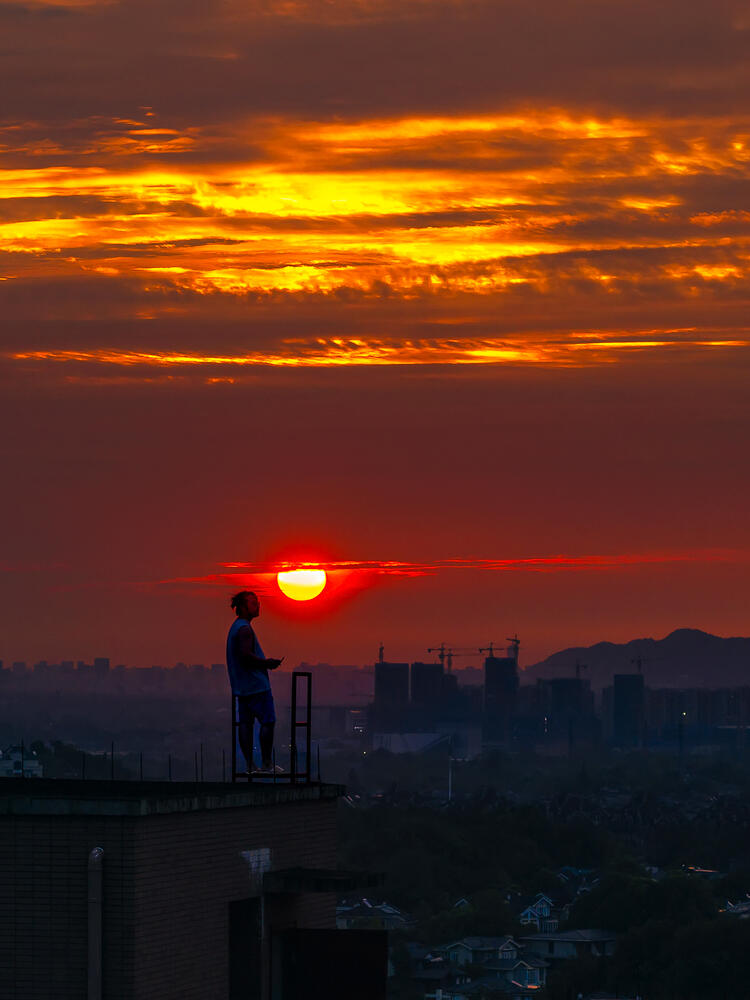 听说杭州9月17朝霞预报不错,都去哪里拍啊