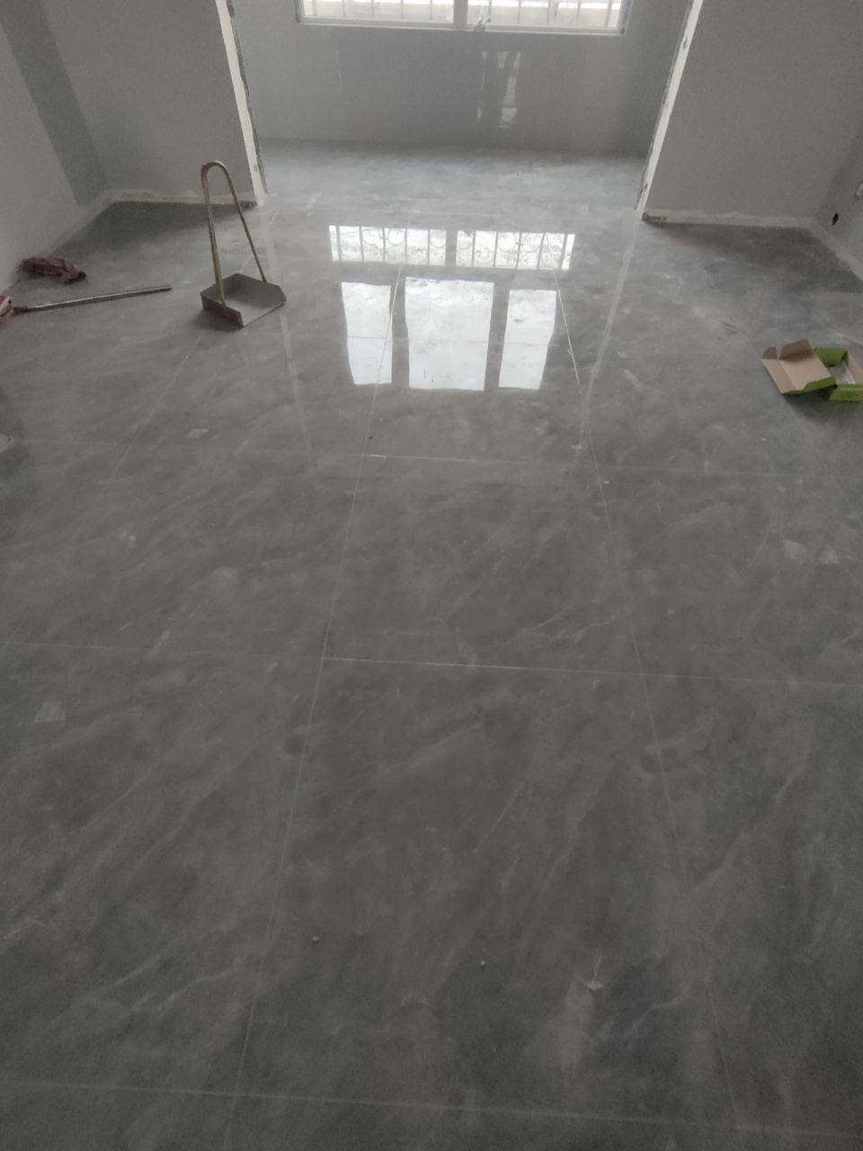 的颜色0599开始之前跟我说烟灰色做出来的美缝看不出来做了缝,劝