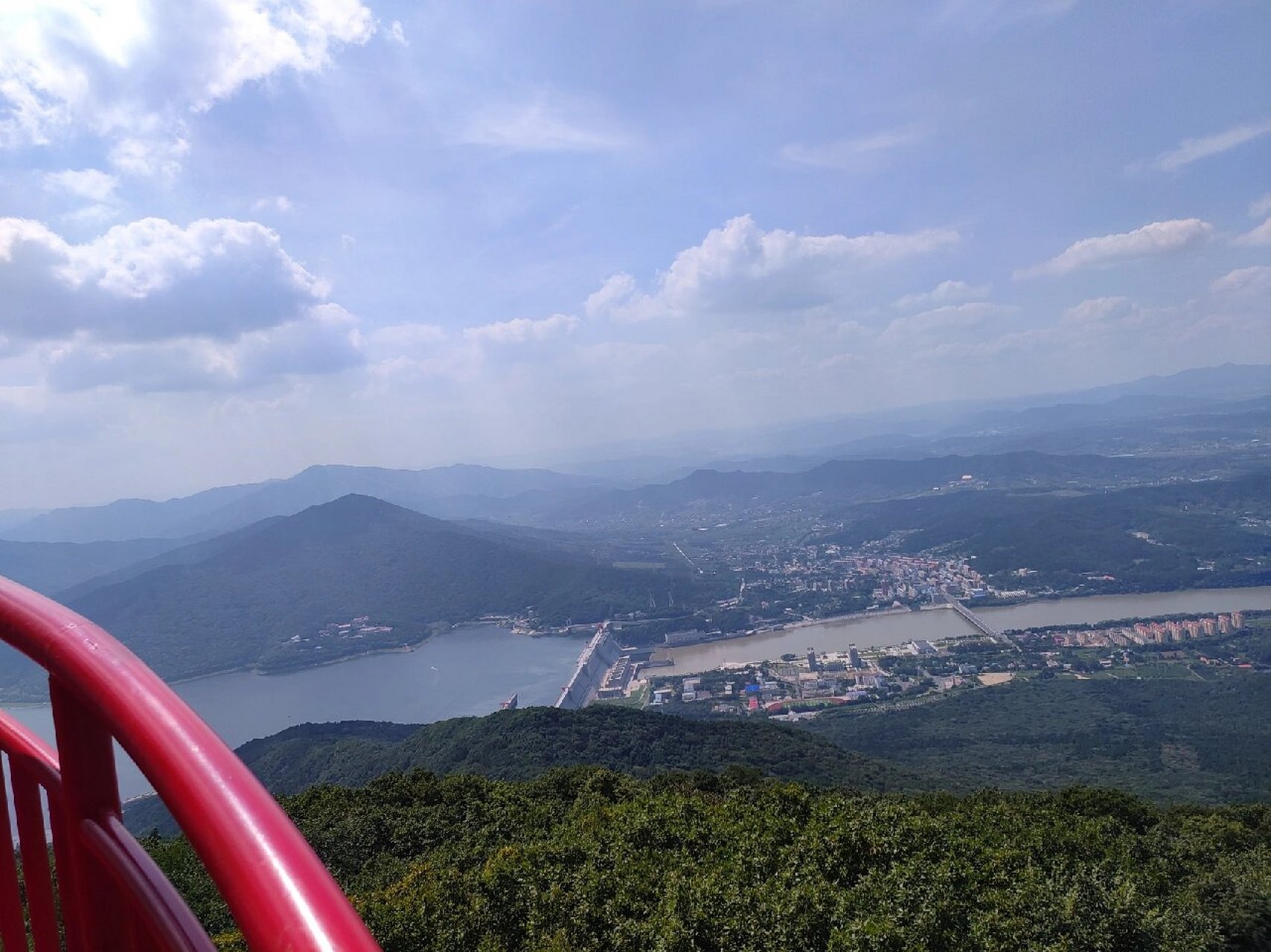 朱雀山国家森林公园yyds 向云端,看松花湖和松花江,还有吉林全景
