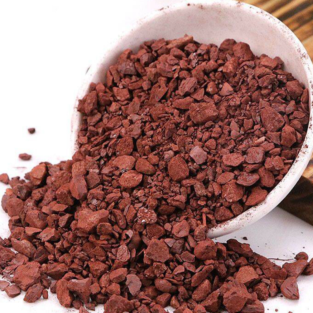 不背中药之代赭石 代赭石是一种矿石,属于矿石类药物.