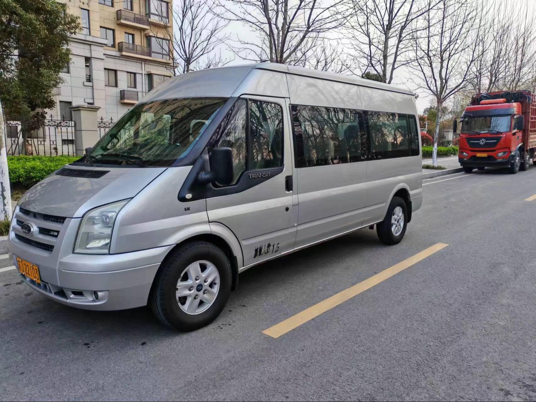 13年6月福特全顺新世代v348,15座柴油2.