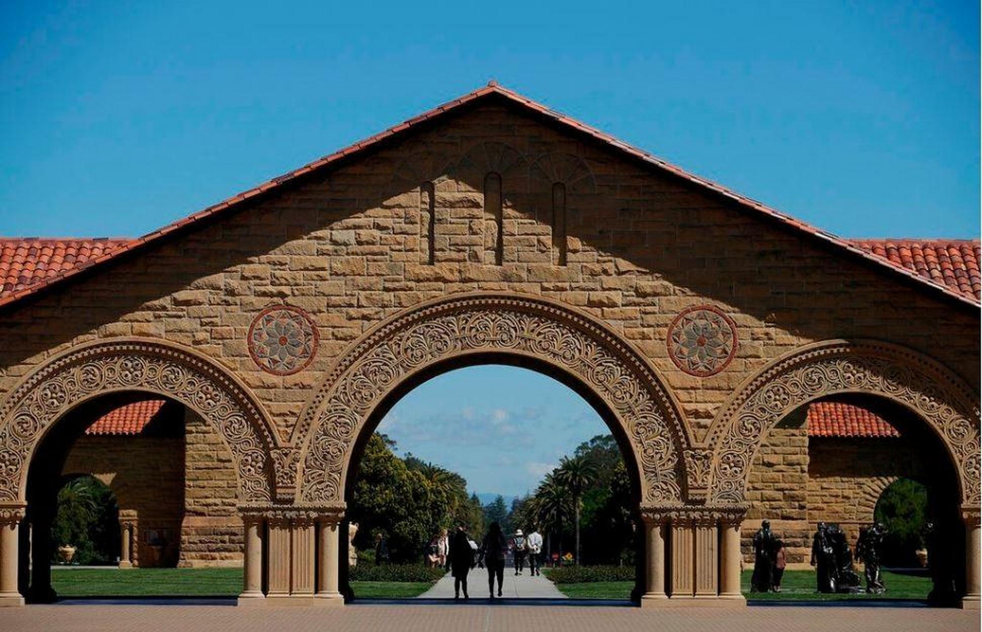 加州圣克拉拉郡(santa clara)地方检察官办公室称,一名斯坦福大学员工