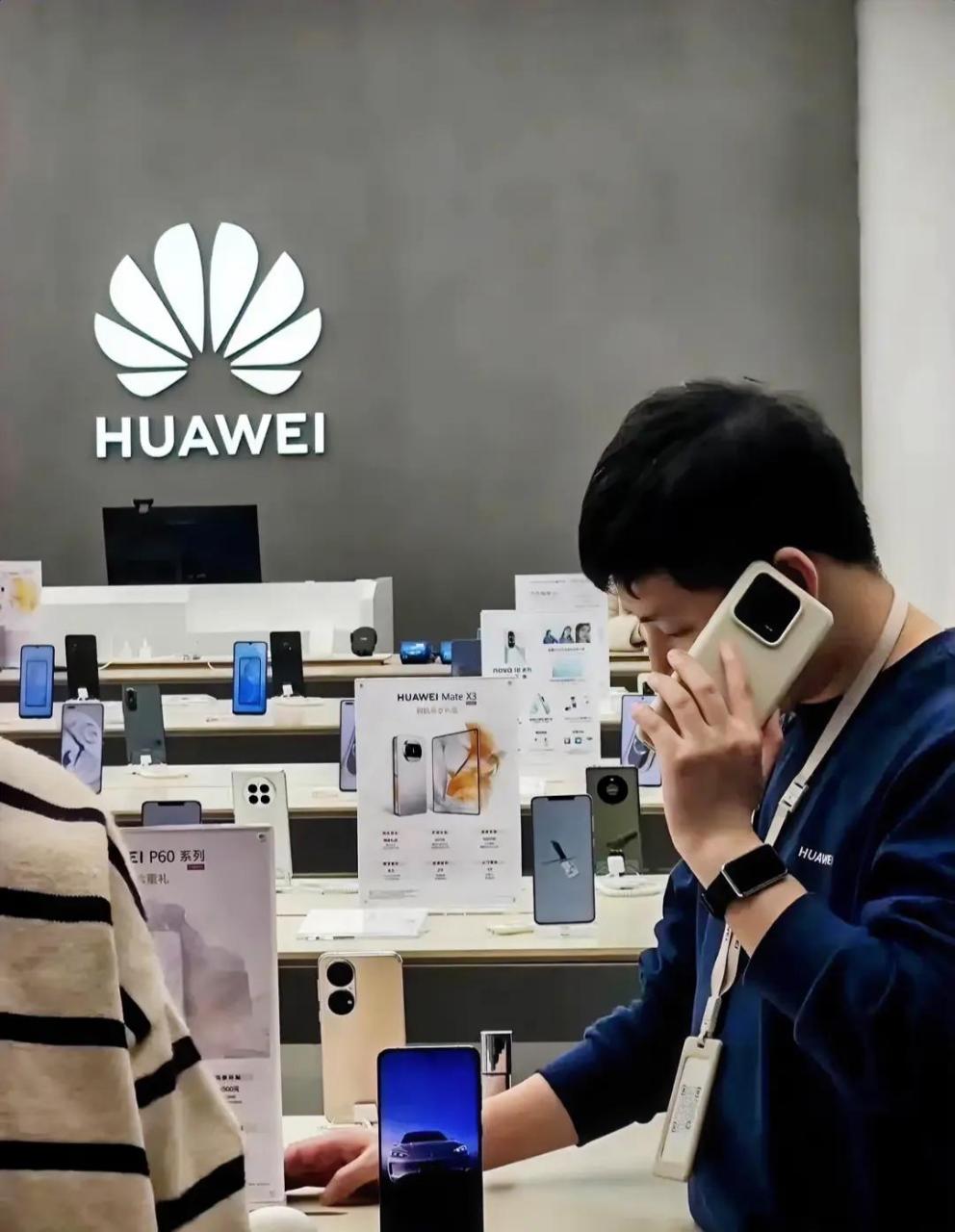 连华为店员都用米13p?看来这手机不一般呀!