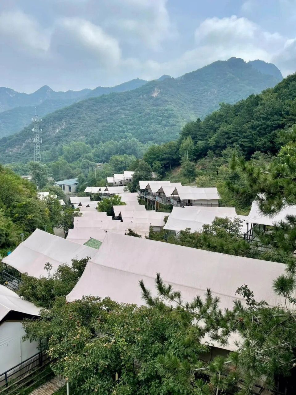 京郊周末游玩—山里寒舍度假村 📍地址: 北京市密云区北庄镇干裕沟