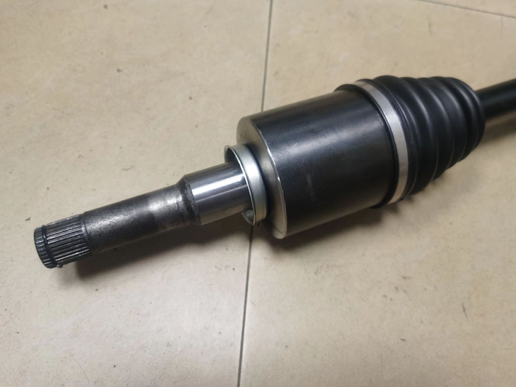 11-17款科帕奇前轮半轴总成