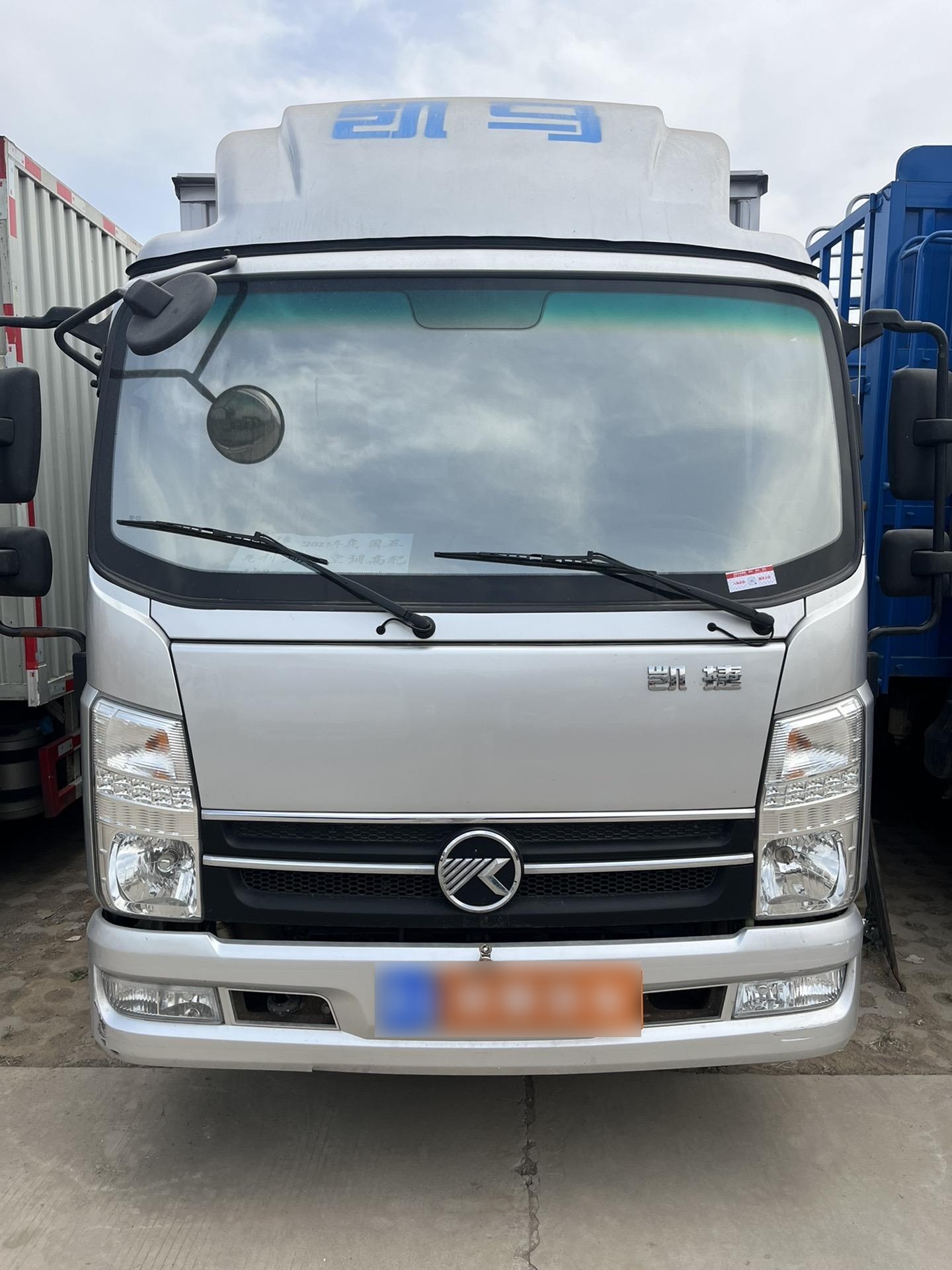 新到21年凯马四米二箱车 仅售三四万!130马力 个人一手车 原版原漆