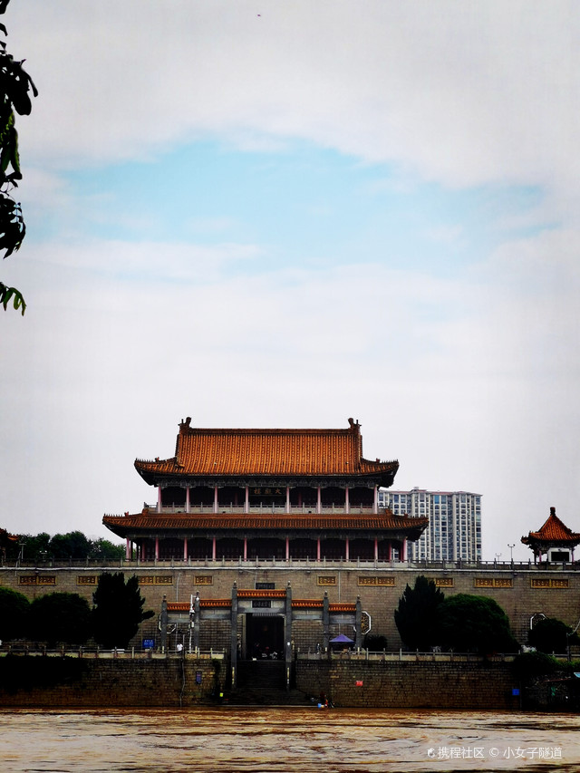 被遗忘在中国江西的一个角落里～高安大观楼浮桥
