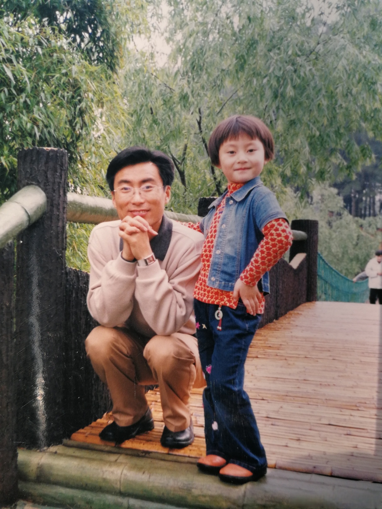 从有"东方剑桥"之称的浙江大学之幼儿园起步,夏王同