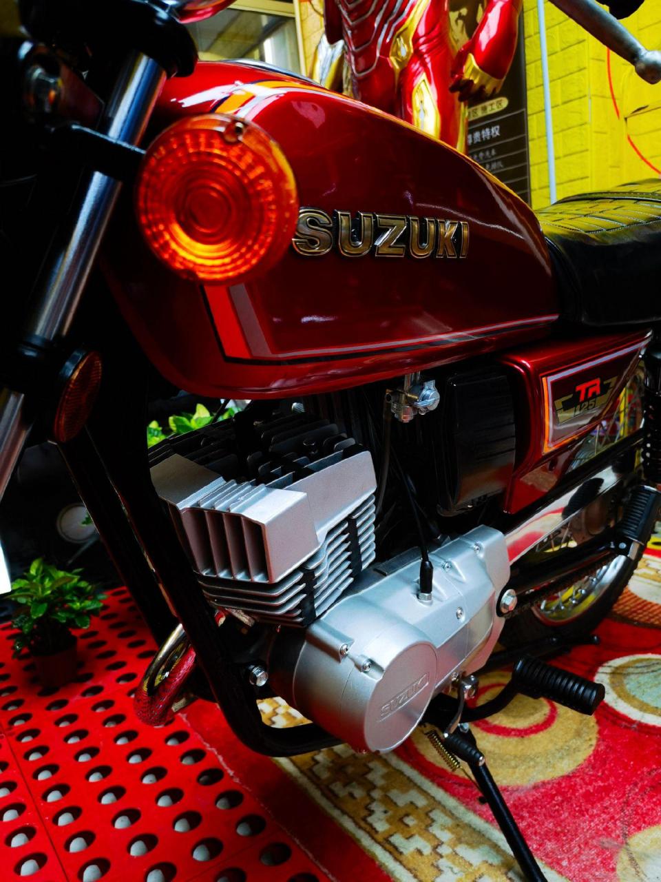 铃木tr125
