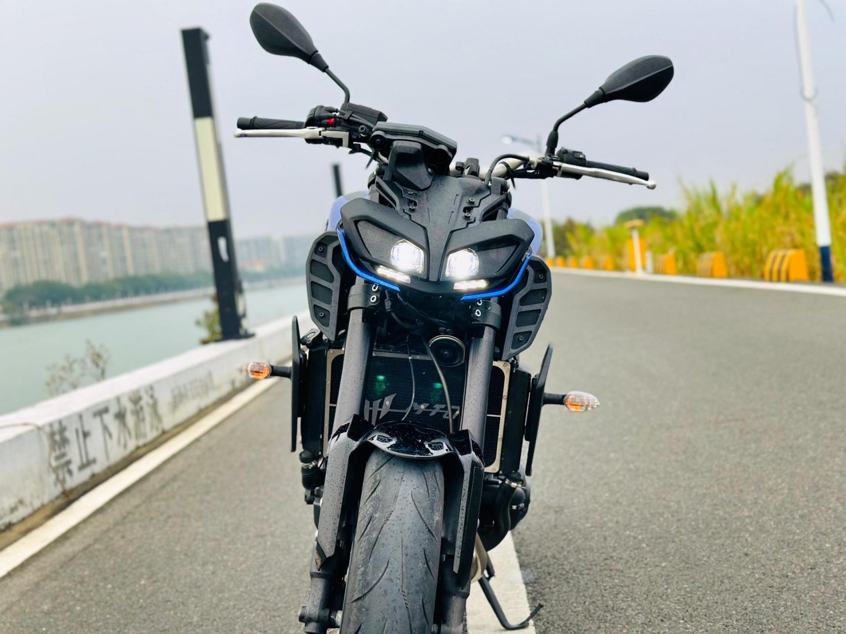 【车型名称】雅马哈 mt-09  【车款年份】2022年 【行驶里程】10000