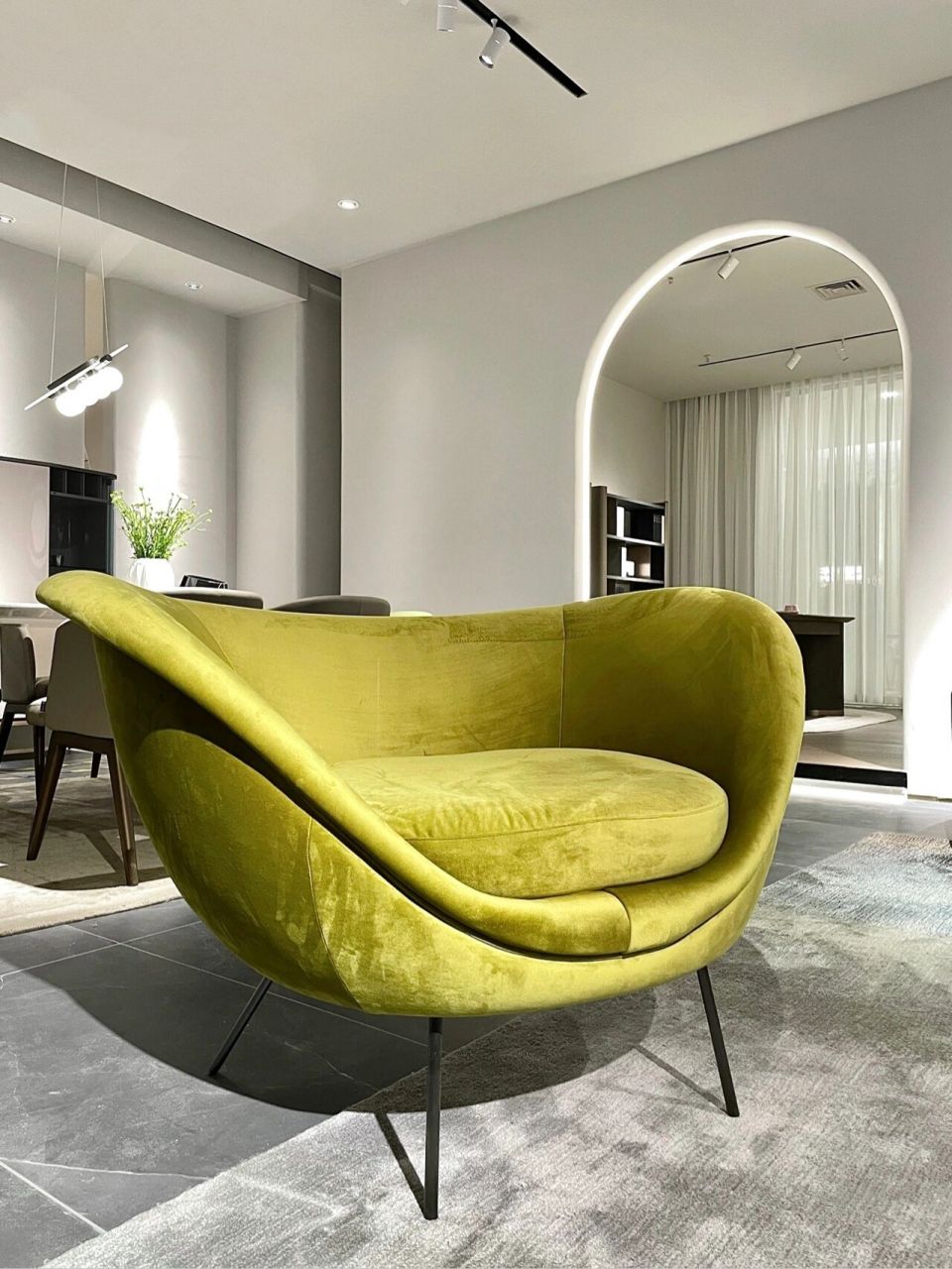 "love"贝壳休闲椅丨呈现优美的三维曲面 — 贝壳心形椅简称"贝壳椅"