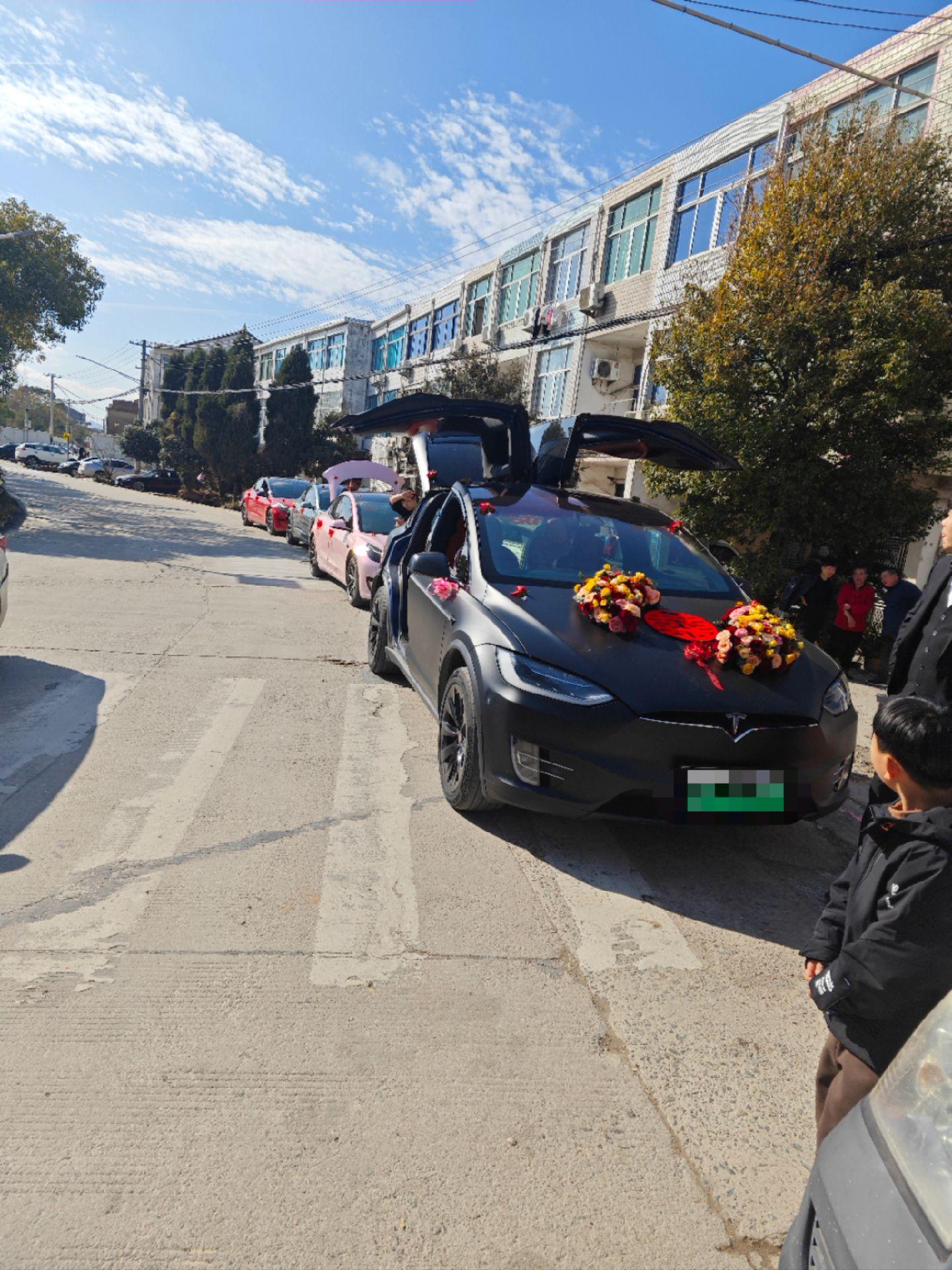 台州特斯拉专业婚车队 只做特斯拉婚车 modelx,modely,model3