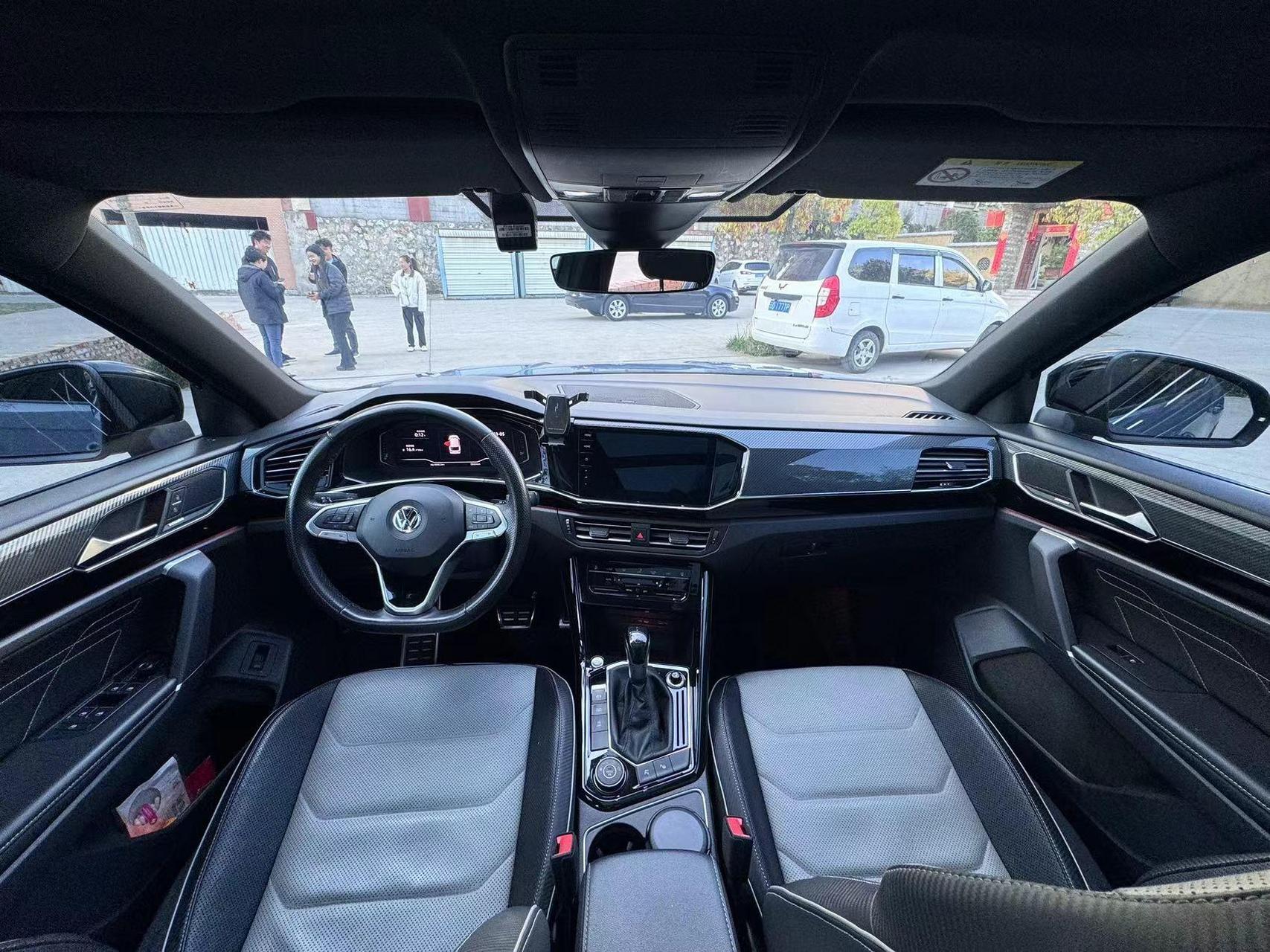 20年9月上牌大众探岳x  2.