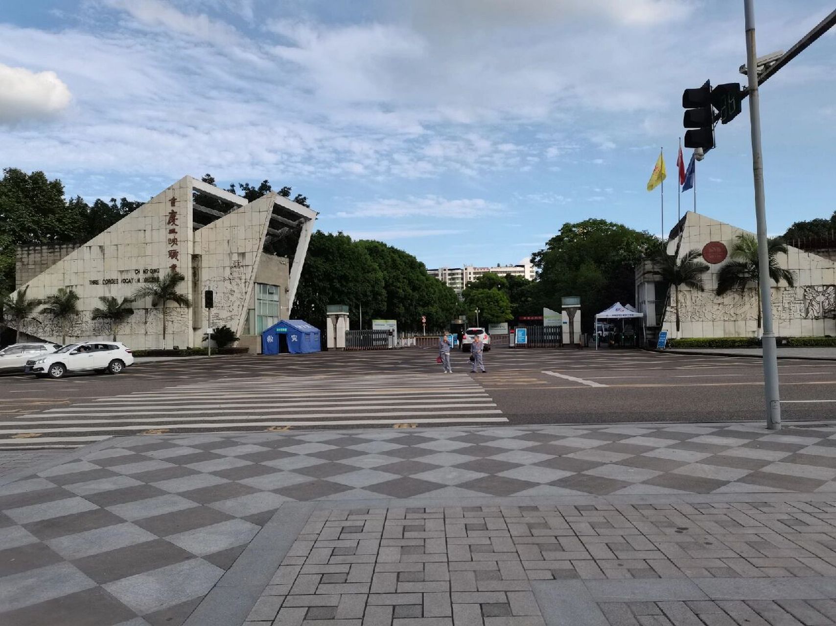 重庆三峡职业学院 突然要走了,恍然间觉得,这个学校的位置好荒凉,以前