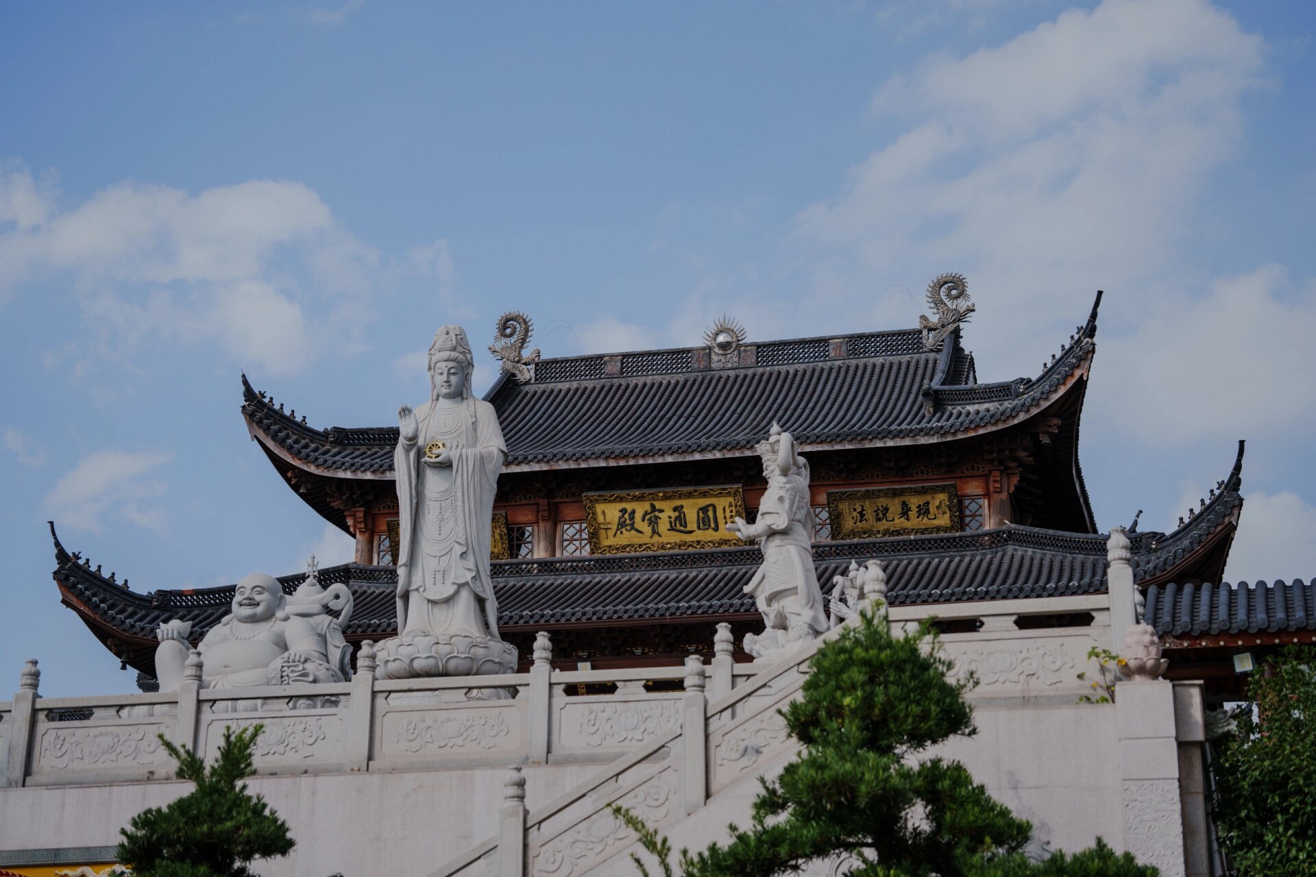 海宁 盐官 上海出发 两个小时左右车程到达海宁盐官观潮胜地公园 只看