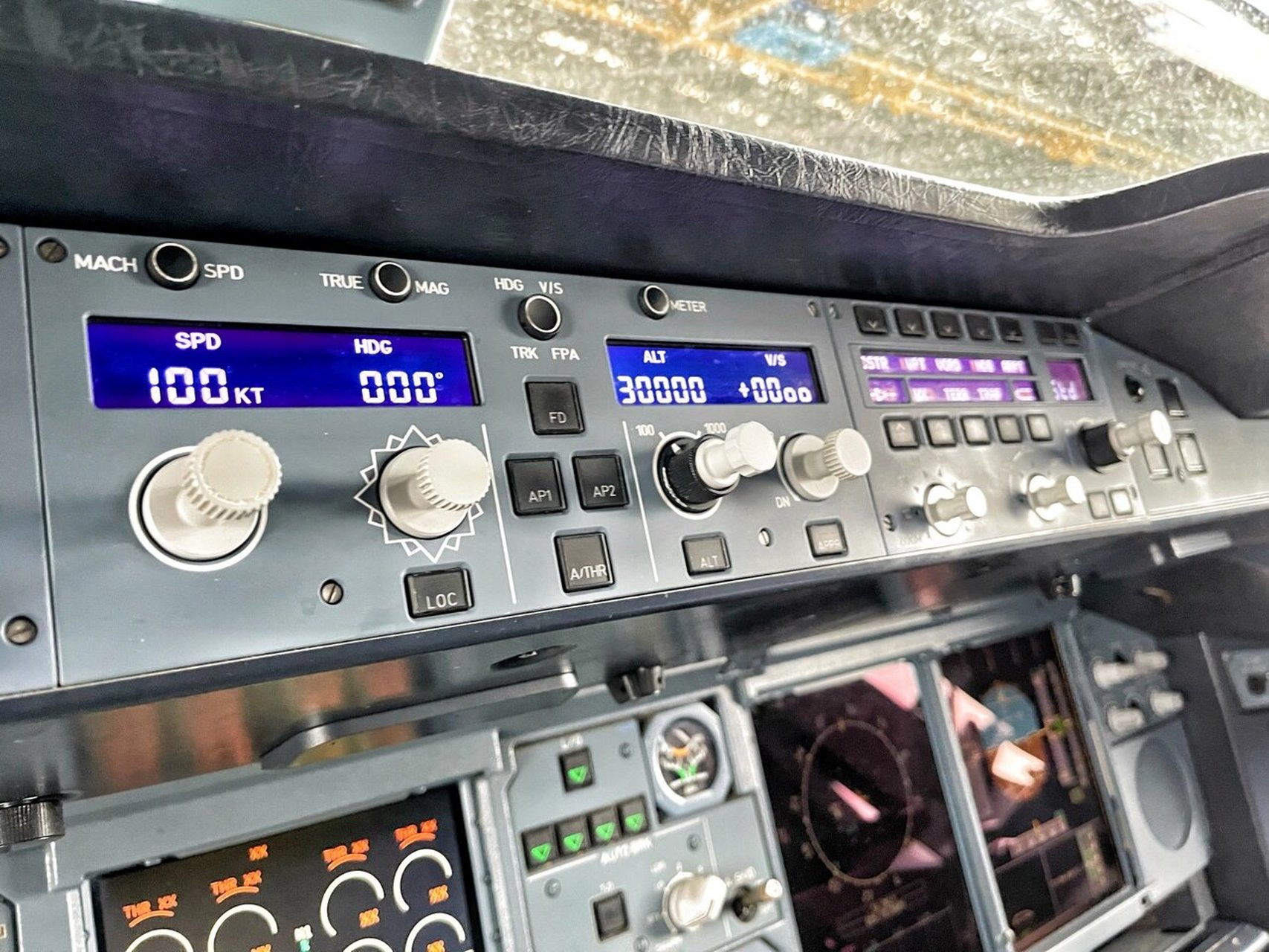 南航空客a380驾驶舱 蓝胖子空中巨无霸a380驾驶舱」