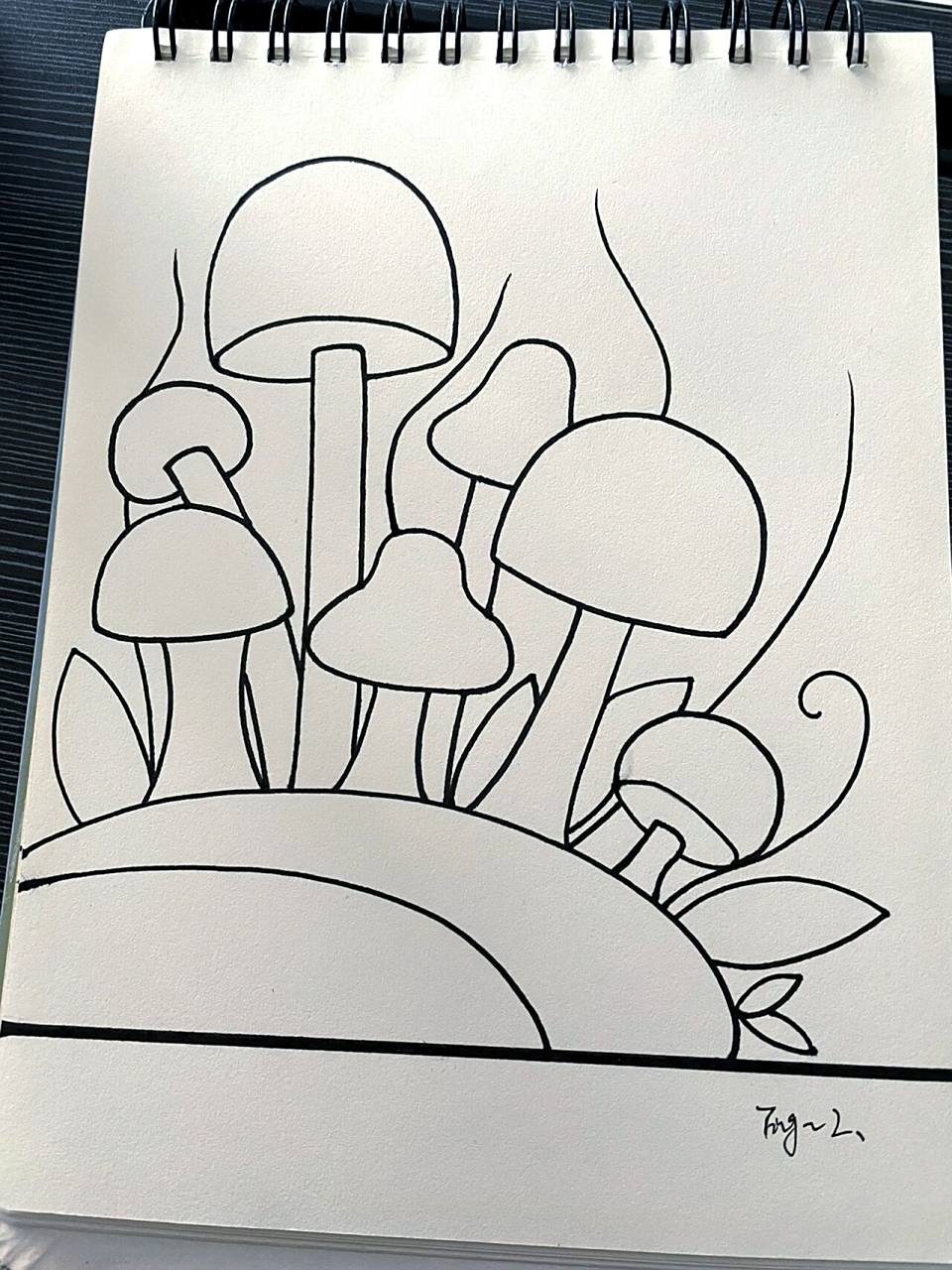 黑白儿童画 蘑菇 超级简单 临摹 好久没画蘑菇了耶