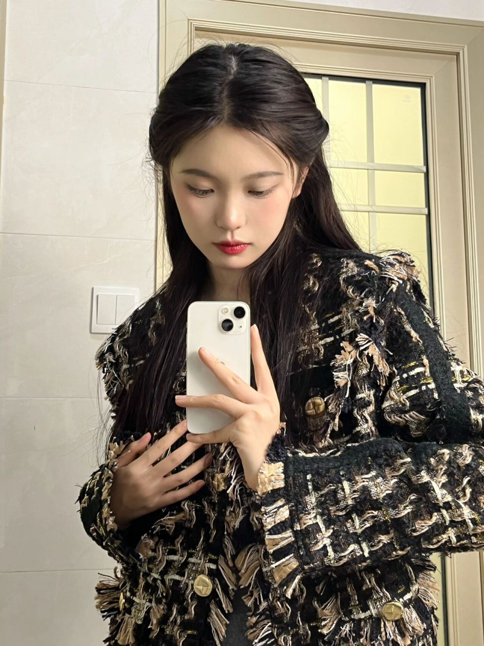 秋冬小香风和这个发型绝搭