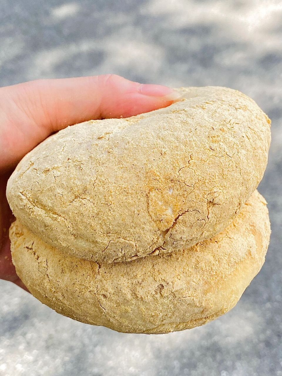 是好吃的! #周末去哪儿# #韩国街# #黄豆包