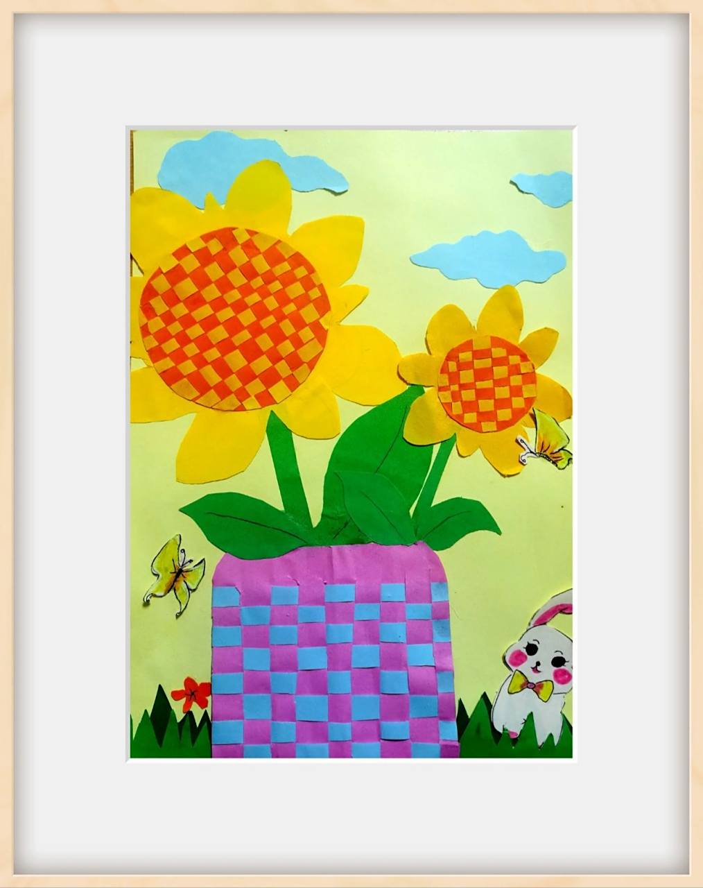 纸编织画|幼教手工|学前手工 96材料:彩色卡纸,彩色折纸,剪刀,美工