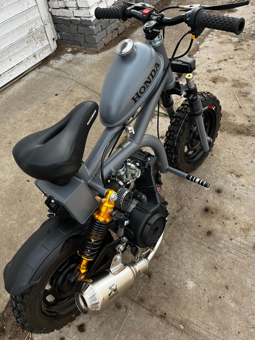 全新坦克125.原创迷你小摩托