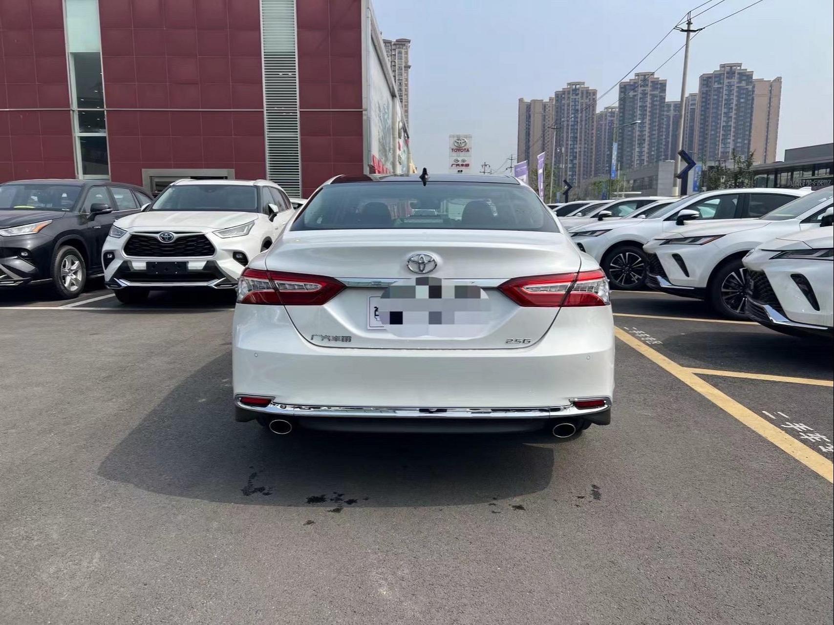 新车新车,丰田凯美瑞2.5排量豪华版,原版原漆,100多公里