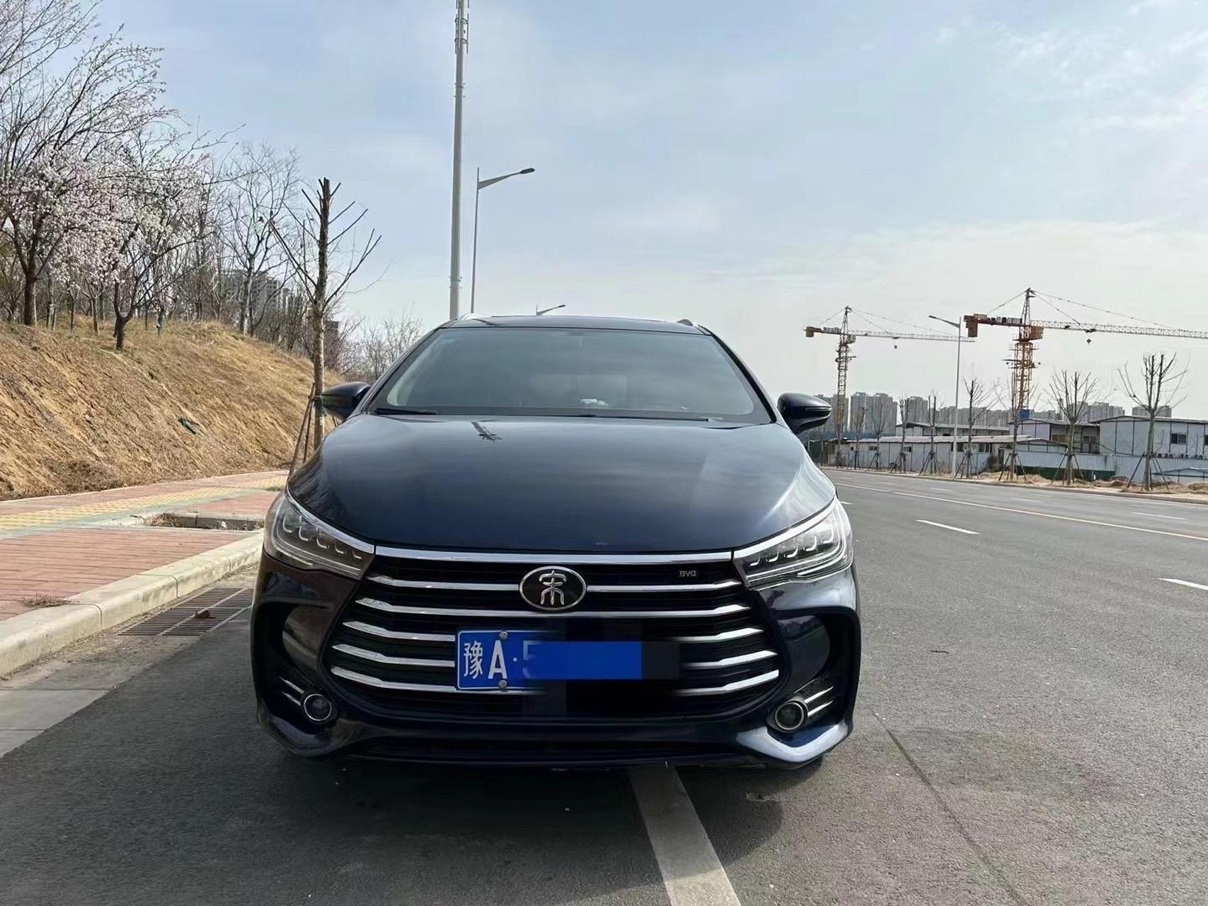 2万,19年比亚迪宋max 6座商务,新车落地12万多,私家一手车,实表5万