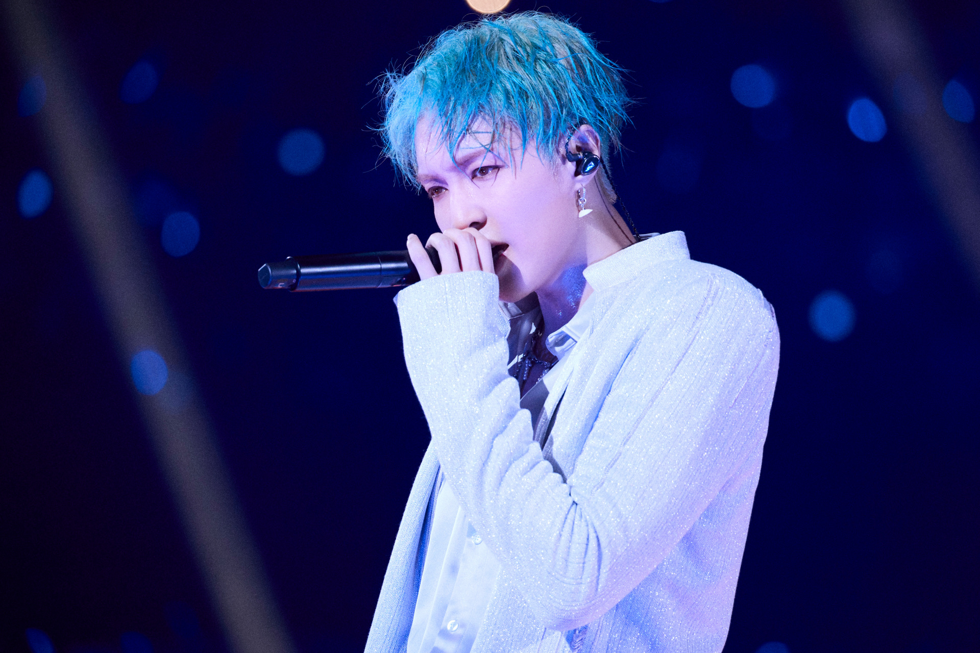 张艺兴2024世界巡演# 92首站|南京day-2 "日月星辉之中,你是第四种