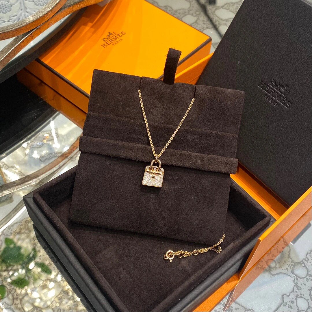 爱马仕 hermes 玫瑰金满钻 kelly 包项链