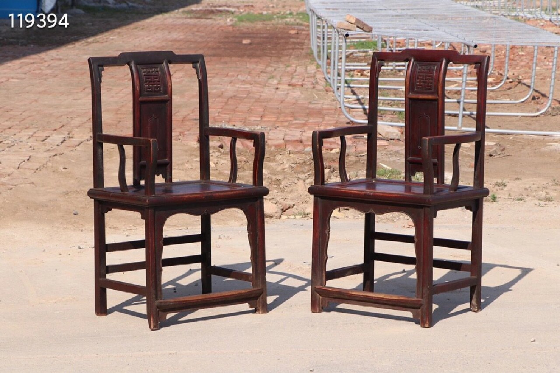 民国时期八仙椅一对完整漂亮品相如图 尺寸56/44/104公分