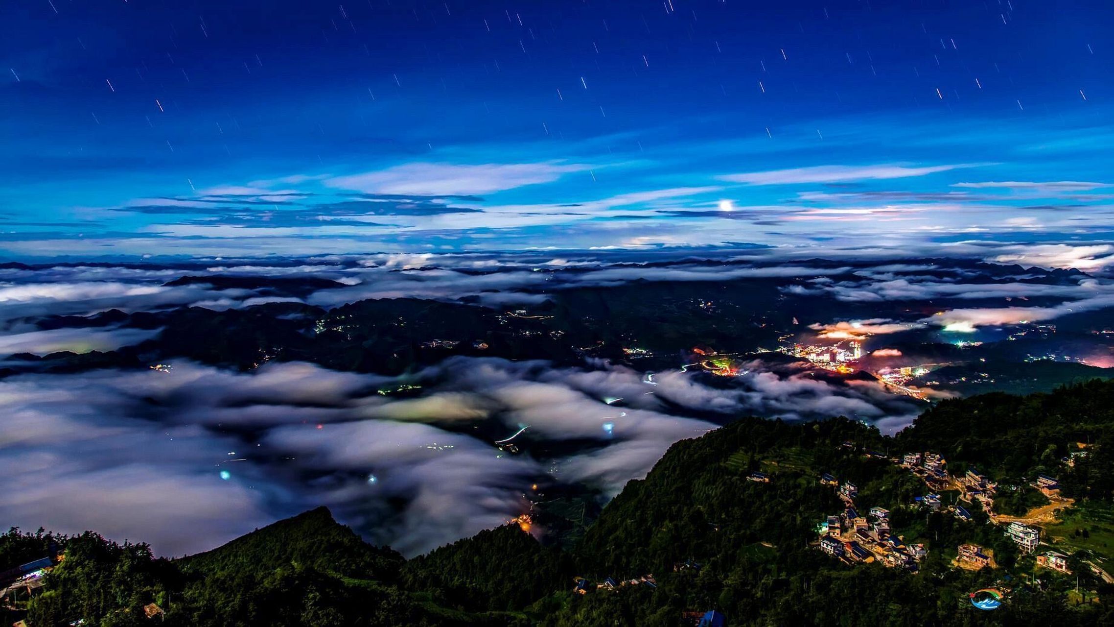 文山麻栗坡   麻栗坡:是云南省文山州壮族苗族自治区位于东南部的一