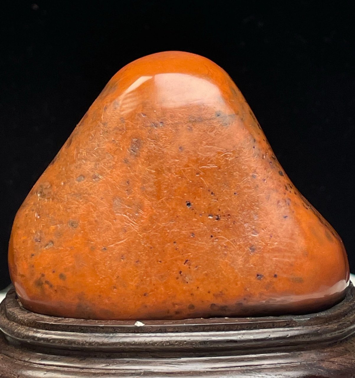 寿山红田黄石原石 纯天然大开门红田黄石,纯天然红田皮和带点黑田皮