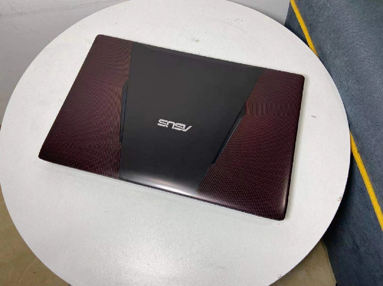 512g固态i7华硕飞行堡垒fx53vd7700 fx53 i7-7700hq四核8g gtx1050 4g