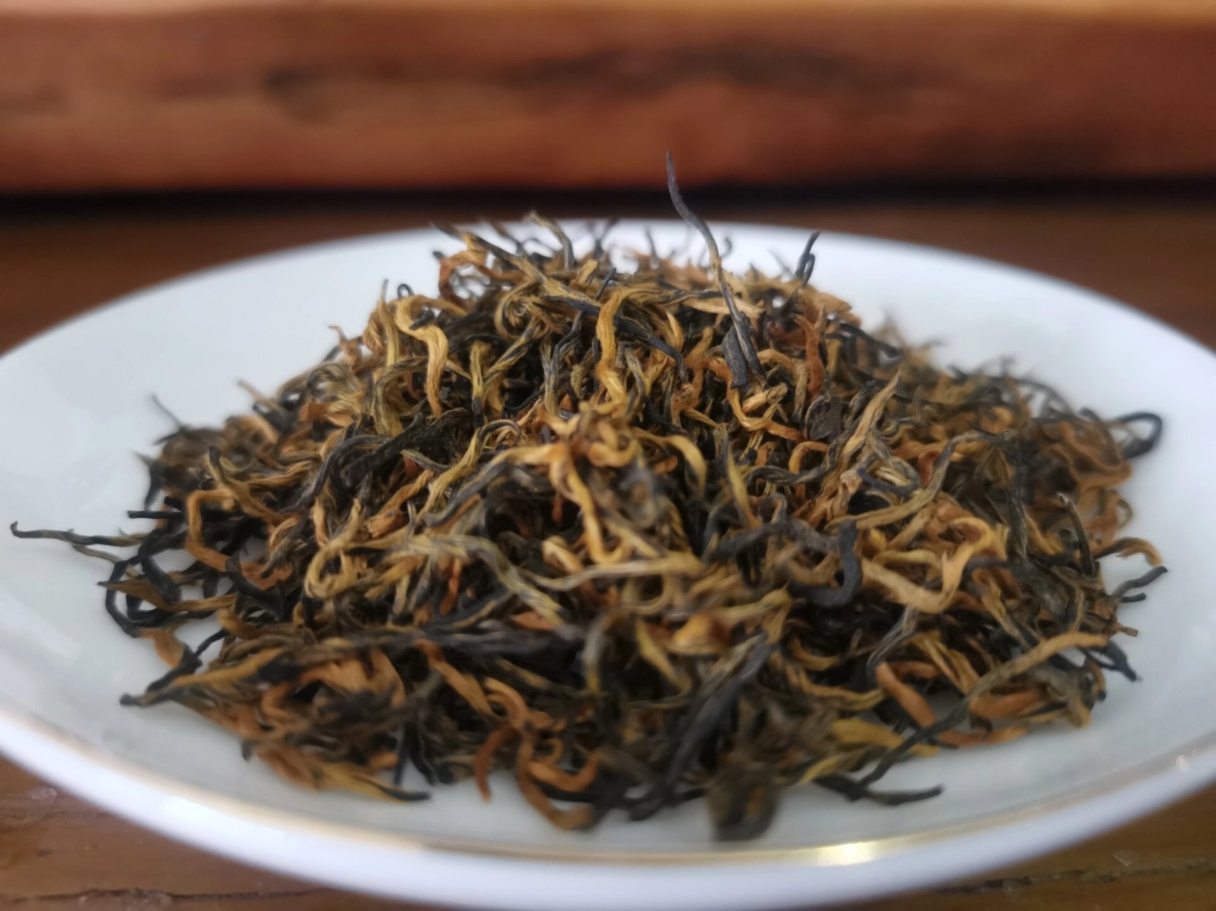 2023年滇红特级小金丝 金丝红茶是生长在云南高原.